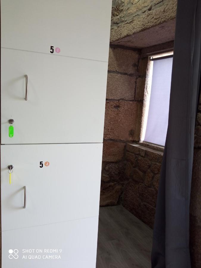 Albergue Alecer Caldas De Reis Eksteriør bilde